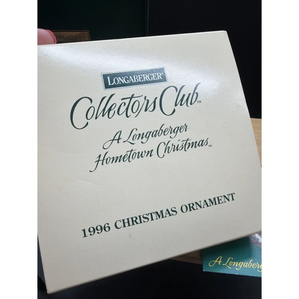 Longaberger 1996 Collectors Club Christmas Ornament Hometown Holly New in Box US